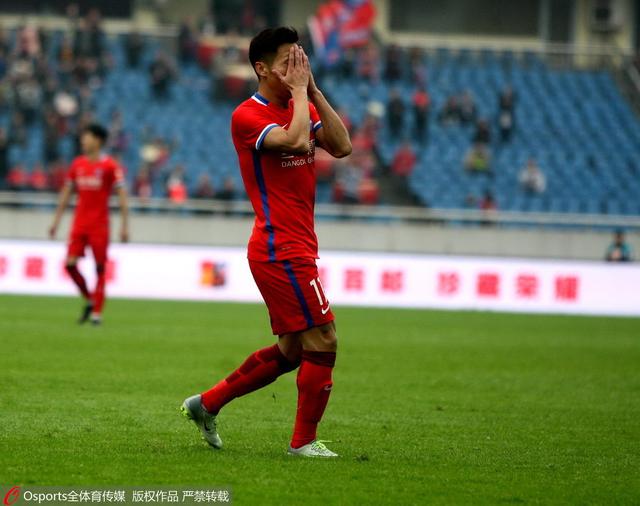 意甲-国米2-0拉齐奥3连胜4分领跑 劳塔罗图拉姆破门北京时间12月18日凌晨3:45，2023-24赛季意甲联赛第16轮，国米客战拉齐奥。